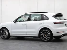 Porsche Cayenne thumbnail 30