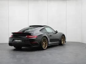 Porsche 911 thumbnail 4