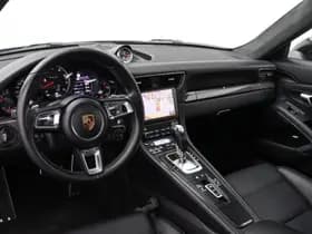 Porsche 911 thumbnail 9