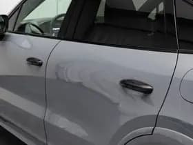 Porsche Cayenne thumbnail 29