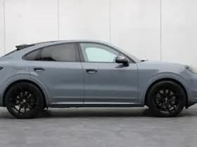 Porsche Cayenne thumbnail 42