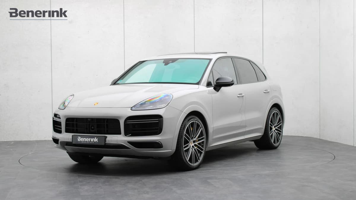 Porsche Cayenne — foto 1