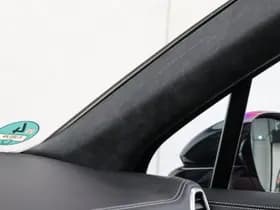 Porsche Cayenne thumbnail 18