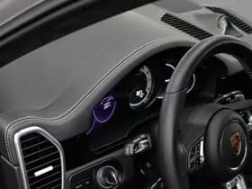 Porsche Cayenne thumbnail 26