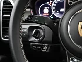 Porsche Cayenne thumbnail 33