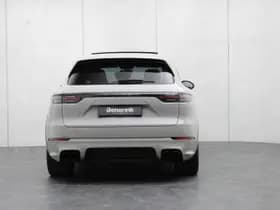 Porsche Cayenne thumbnail 41