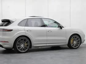 Porsche Cayenne thumbnail 42