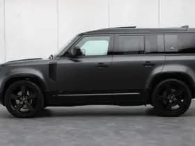 Land Rover Defender thumbnail 2