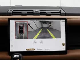 Land Rover Defender thumbnail 22