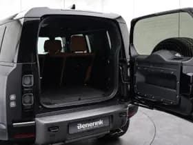 Land Rover Defender thumbnail 29