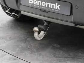 Land Rover Defender thumbnail 33