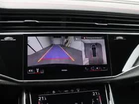 Audi Q8 thumbnail 36