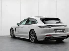 Porsche Panamera thumbnail 3