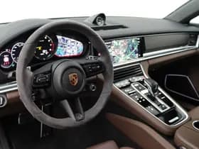 Porsche Panamera thumbnail 8