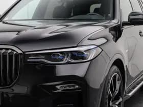 BMW X7 thumbnail 24