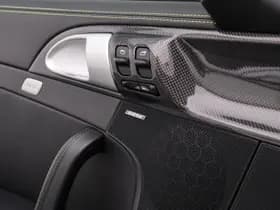 Porsche 911 thumbnail 16