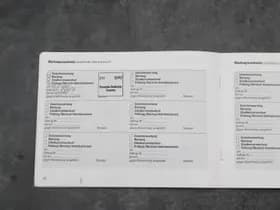 Porsche 911 thumbnail 38