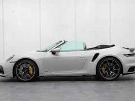 Porsche 911 thumbnail 2