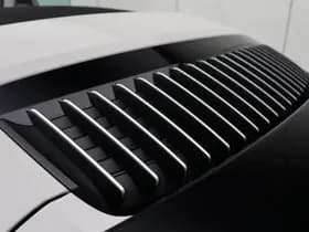 Porsche 911 thumbnail 23