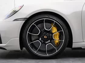 Porsche 911 thumbnail 6