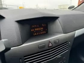 Opel Astra thumbnail 7