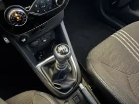 Renault Clio thumbnail 16