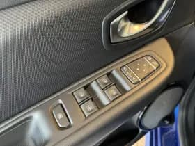 Renault Clio thumbnail 19