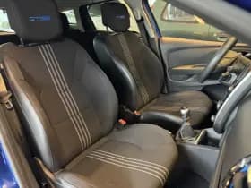 Renault Clio thumbnail 21