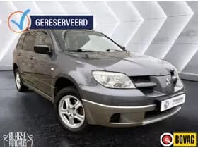 Mitsubishi Outlander thumbnail 5