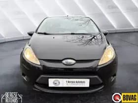 Ford Fiesta thumbnail 4