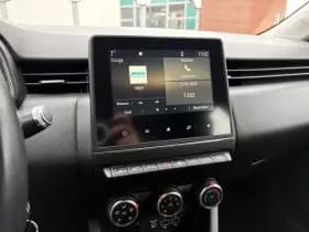 Renault Clio thumbnail 13