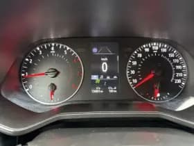 Renault Clio thumbnail 18