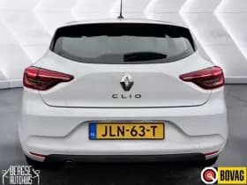 Renault Clio thumbnail 6