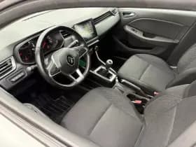 Renault Clio thumbnail 8