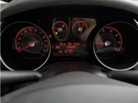 Fiat Punto thumbnail 24