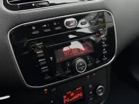 Fiat Punto thumbnail 9