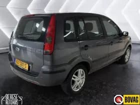 Ford Fusion thumbnail 3