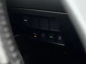 Nissan Qashqai thumbnail 17