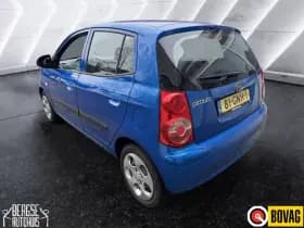 Kia Picanto thumbnail 7