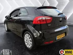 Kia Rio thumbnail 7