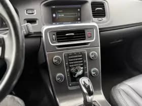 Volvo S60 thumbnail 11