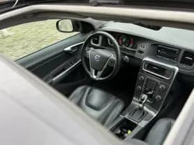 Volvo S60 thumbnail 12