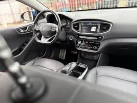 Hyundai Ioniq thumbnail 2