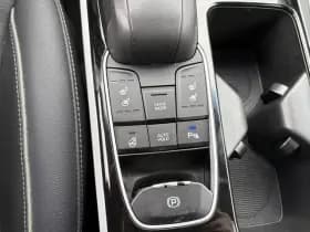 Hyundai Ioniq thumbnail 15