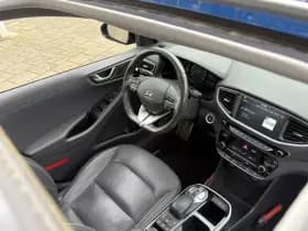 Hyundai Ioniq thumbnail 21
