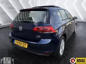 Volkswagen Golf thumbnail 3