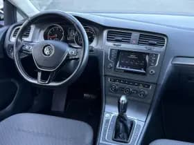 Volkswagen Golf thumbnail 15