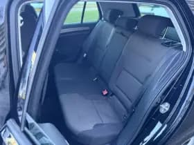 Volkswagen Golf thumbnail 17