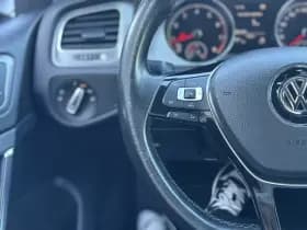 Volkswagen Golf thumbnail 9