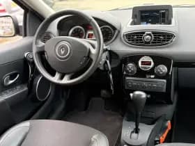 Renault Clio thumbnail 2